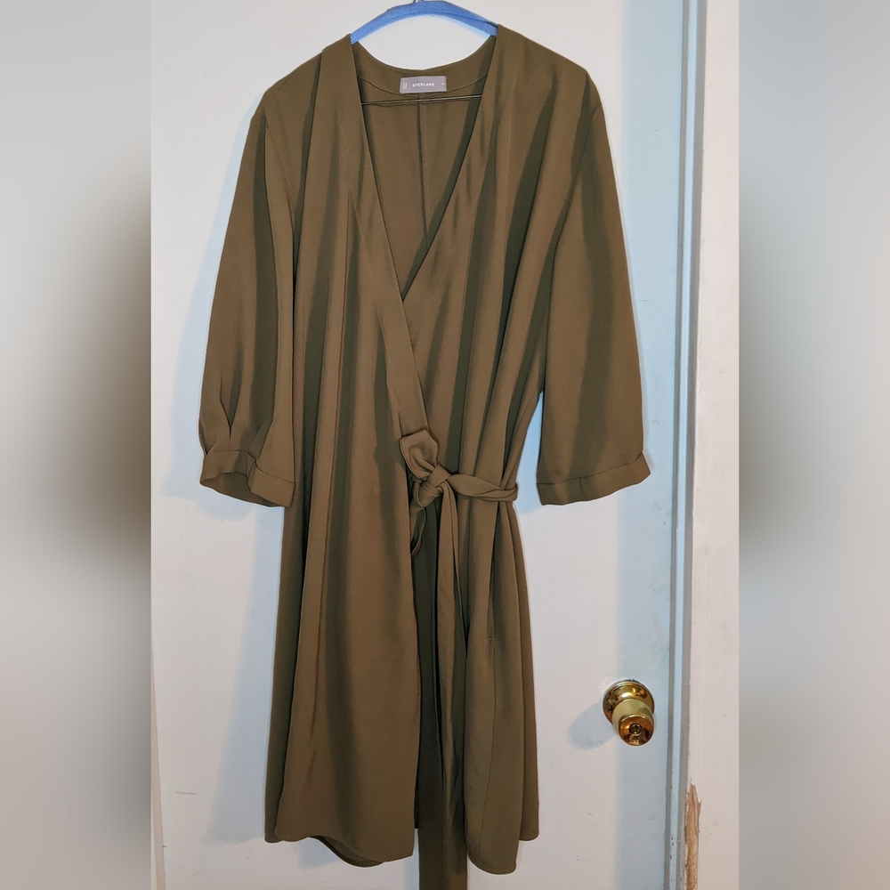 Everlane Japanese Goweave wrap dress in Olive Size 16